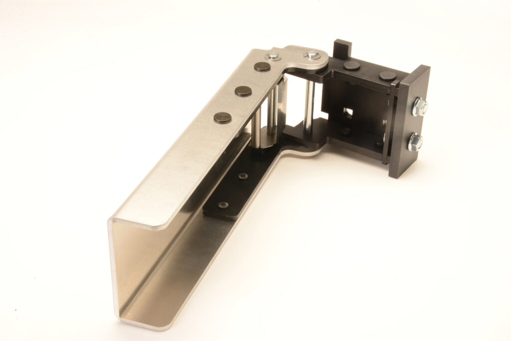Heavy Duty Stake Universal Fit - HingePost